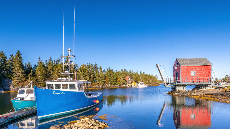 Welcome to Lunenberg, Nova Scotia