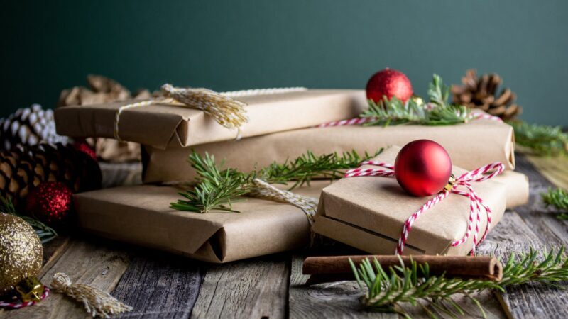 Memoir Gift-Giving Ideas for Christmas